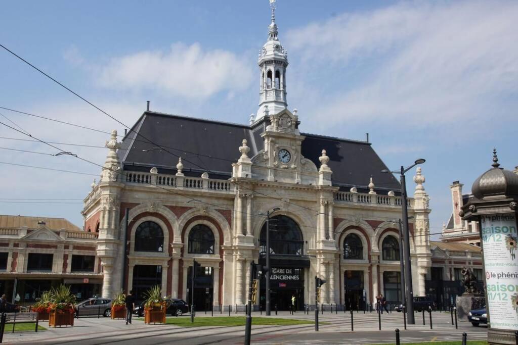 Appartement Centre De Valenciennes Entierement Equipe 64M2 Экстерьер фото